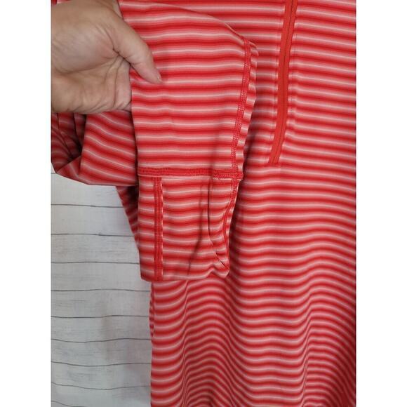 MOUNTAIN HARDWEAR RED STRIPE 1/4 ZIP PULLOVER, SZ MEDIUM - Picture 4 of 13